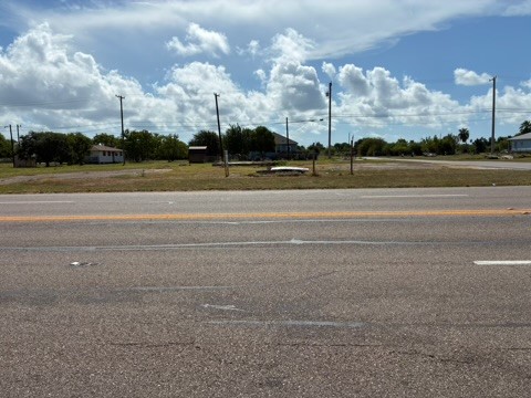 205 N Commercial St — photo
