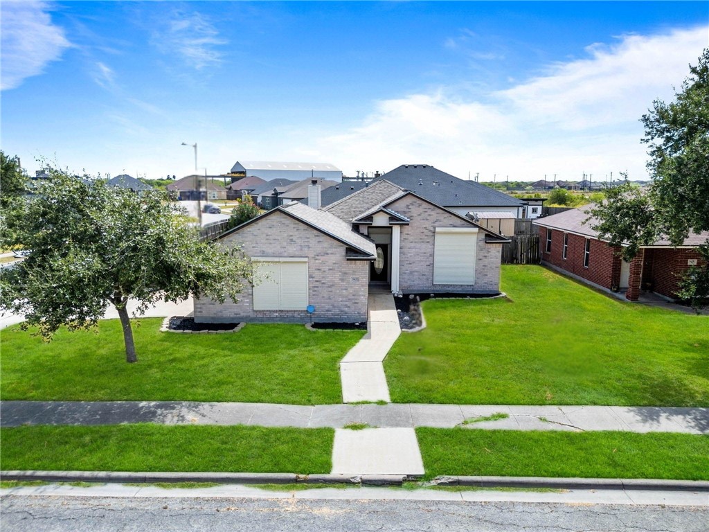 7902 Snake River Dr — photo