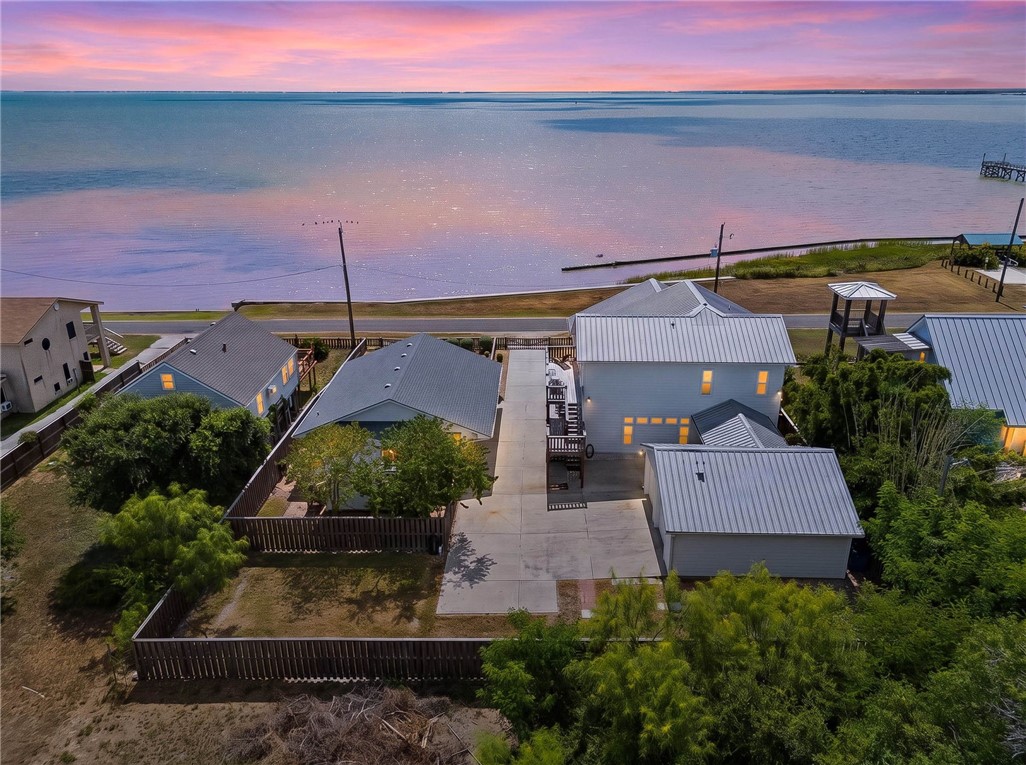 605 + 607 Copano Bay Drive — photo
