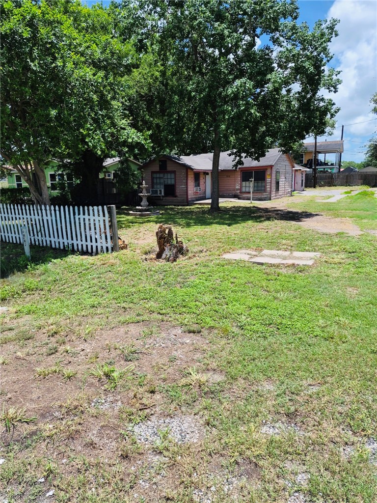 3010 FM 763 — photo
