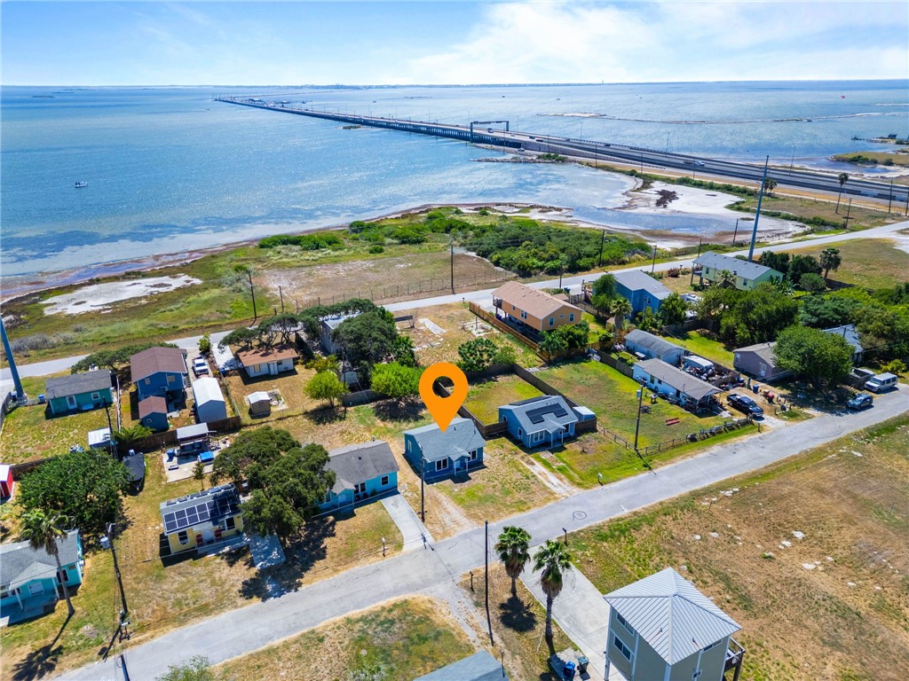 913 Recreation Dr — photo