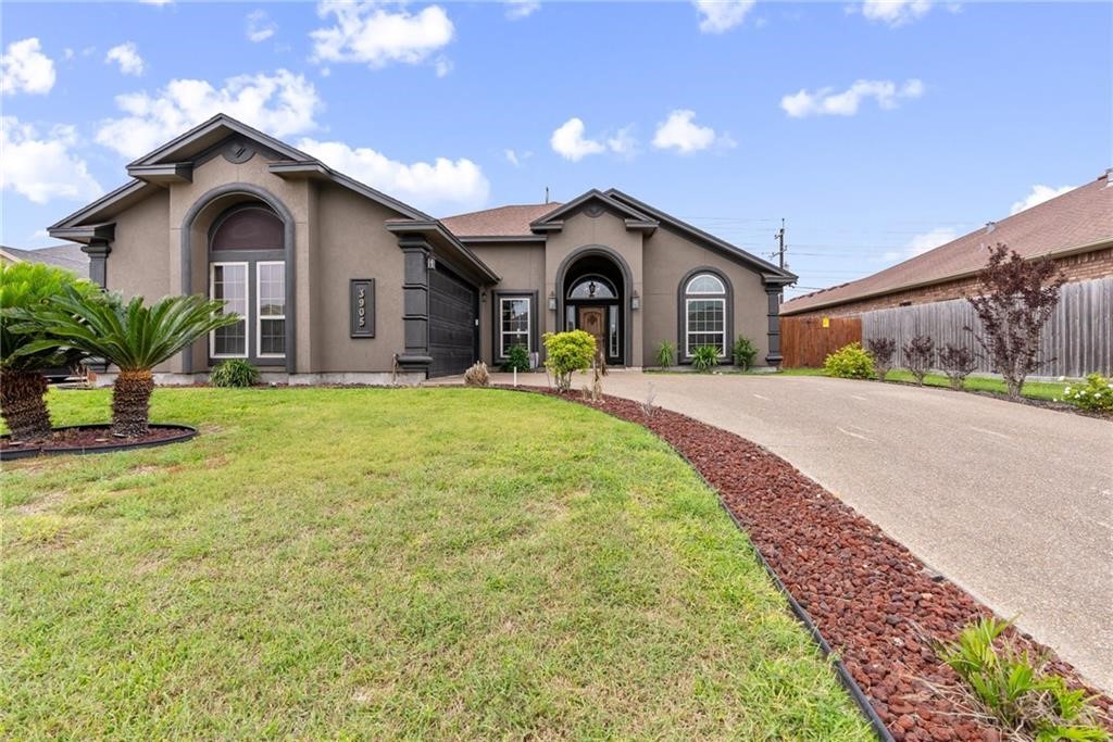 3905 Elvis Dr — photo