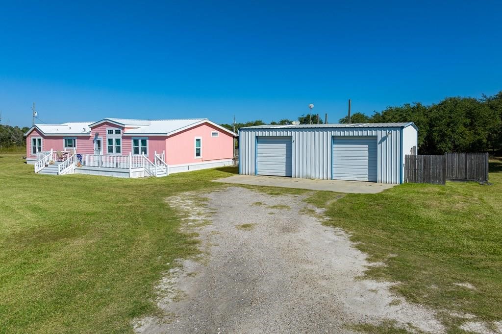 1140 W Beasley Avenue — photo