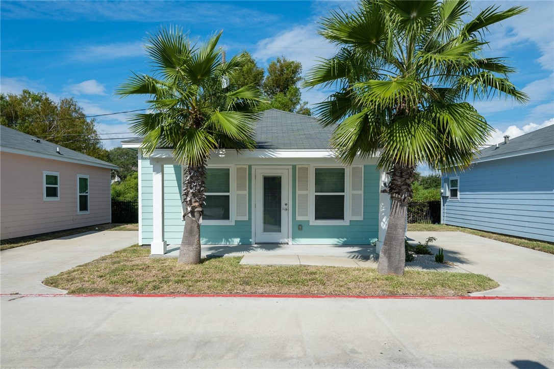 153 Oasis Cir — photo