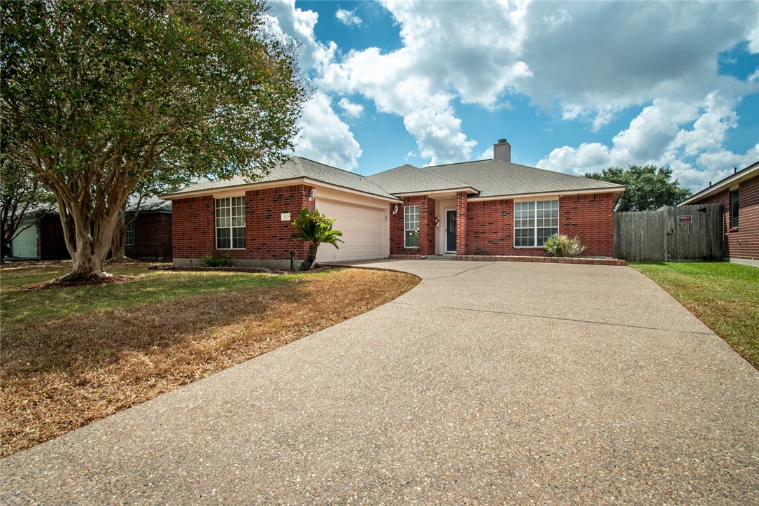 6325 Brianna Cir — photo