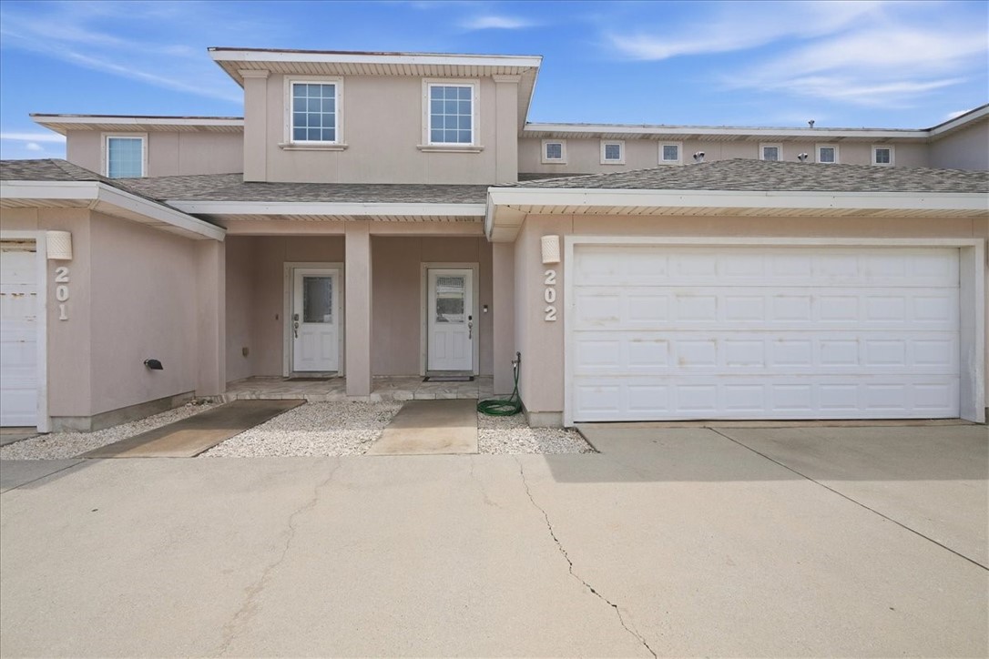 15118 Leeward Dr 202 — photo