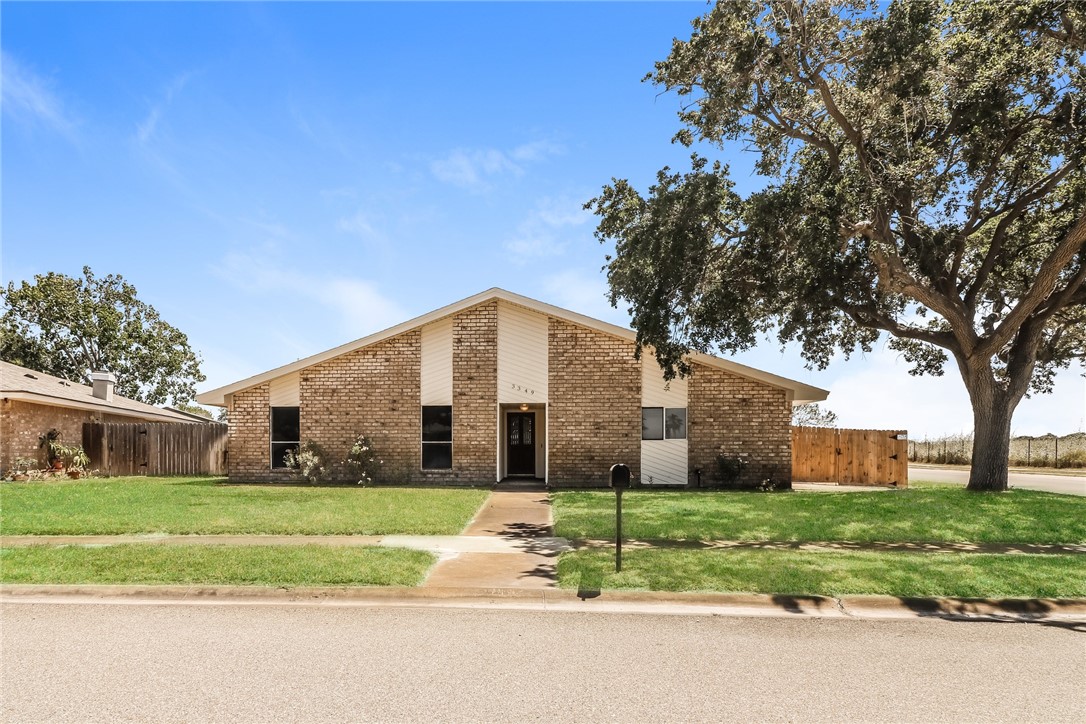 3349 Celon Dr — photo