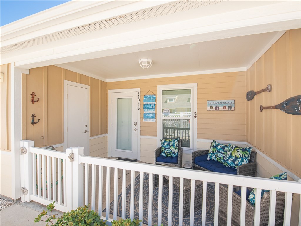 14918 Island Village Dr — photo