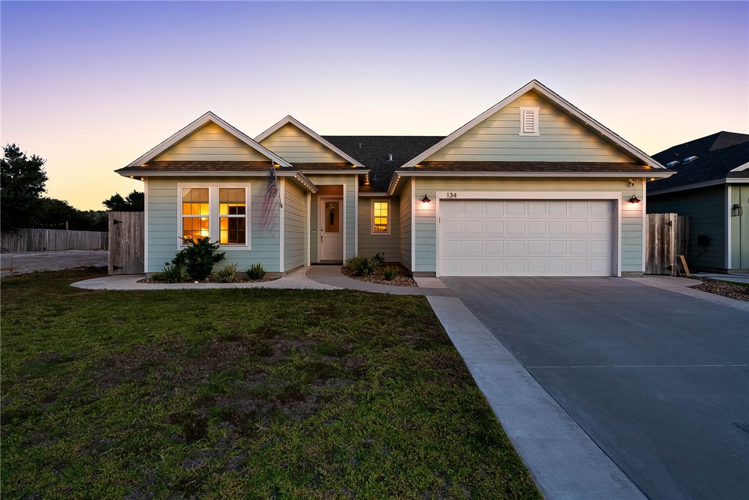 134 Broad Oak Dr — photo