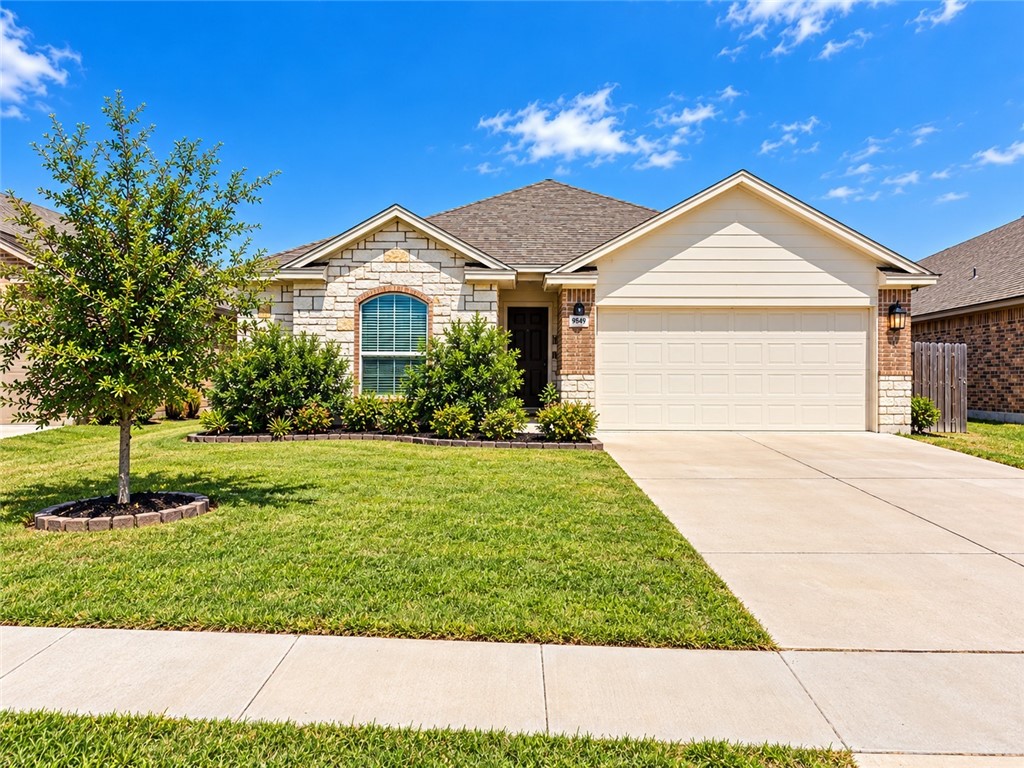 9542 English Oak Dr — photo