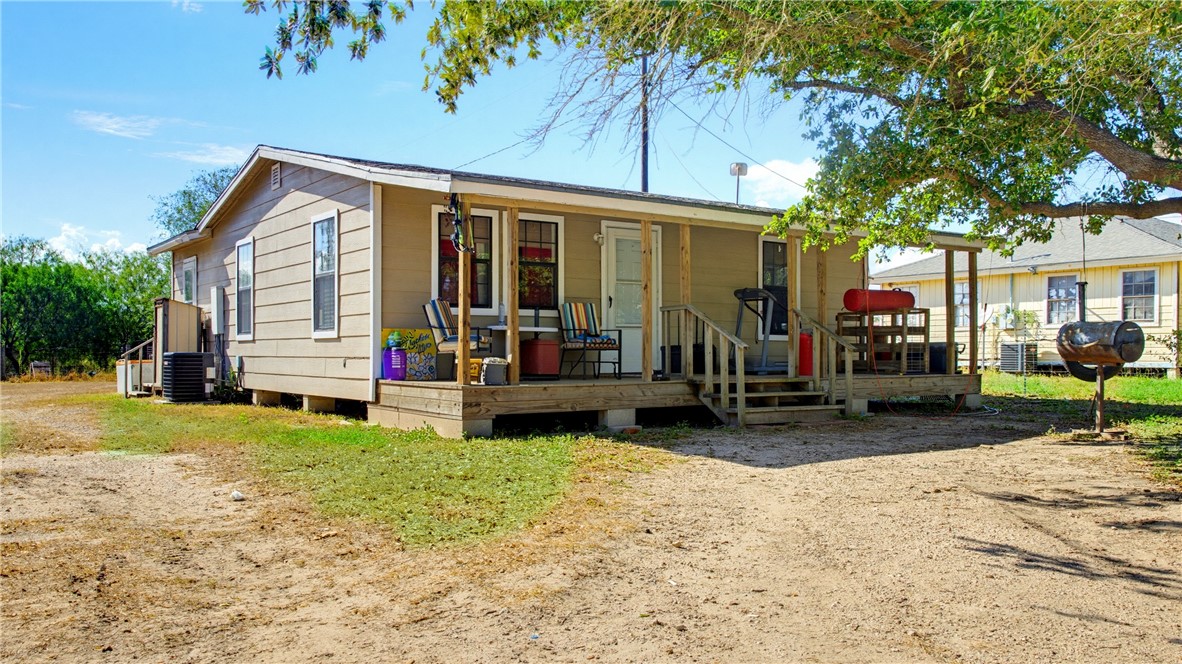 235 N County Road 1050 — photo