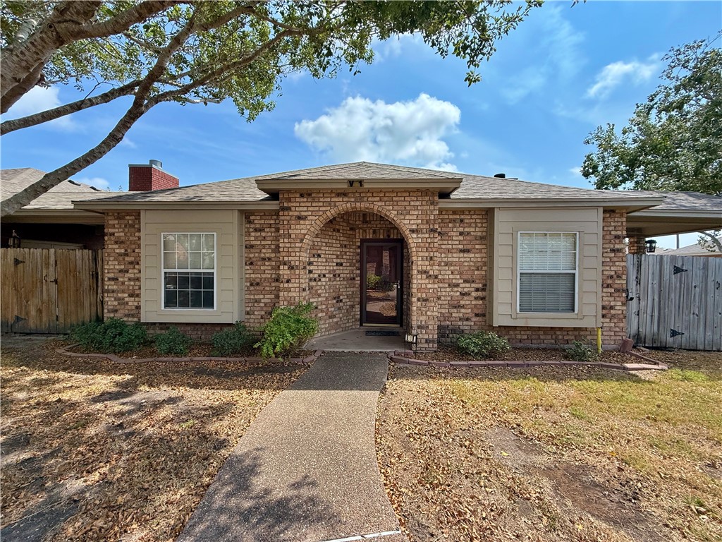 7205 Mansions Dr Unit V-1 — photo