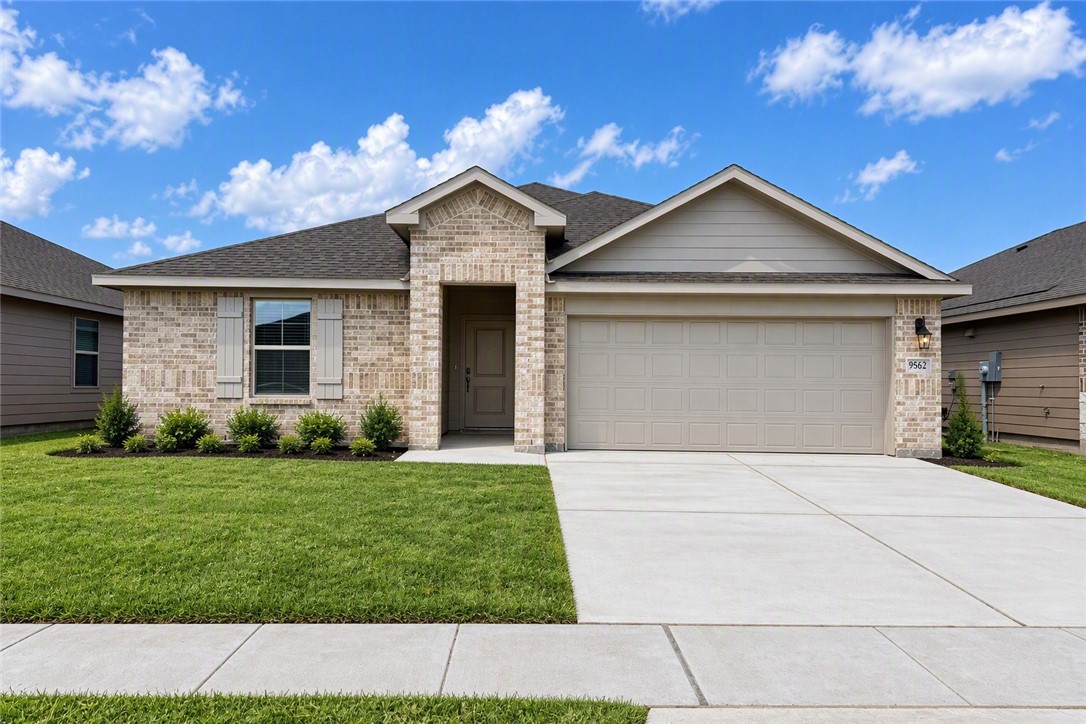 7614 Lacey Dr — photo