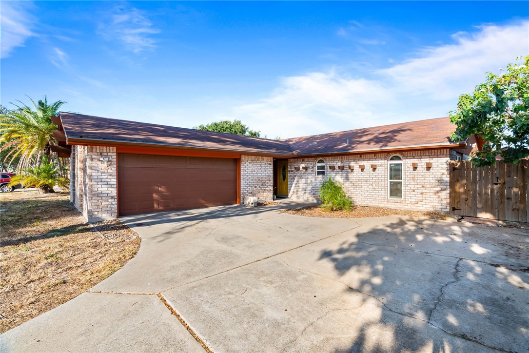 3330 Celon Dr — photo