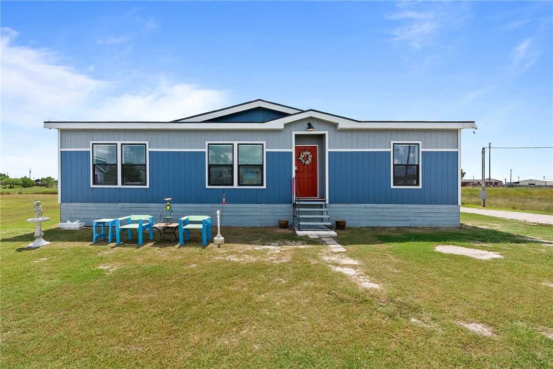 260 Allen M Parks Dr — photo
