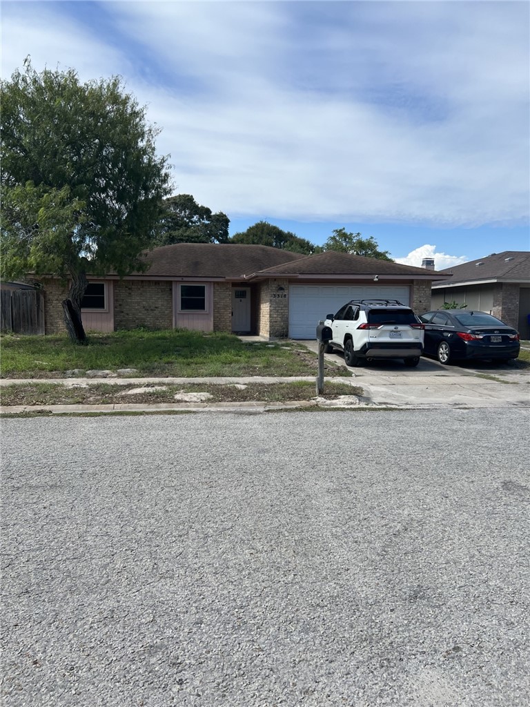 3318 Otranto Dr — photo