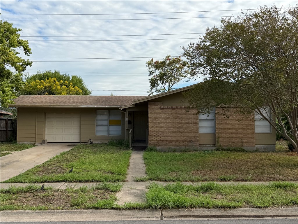 4614 Galway Dr — photo