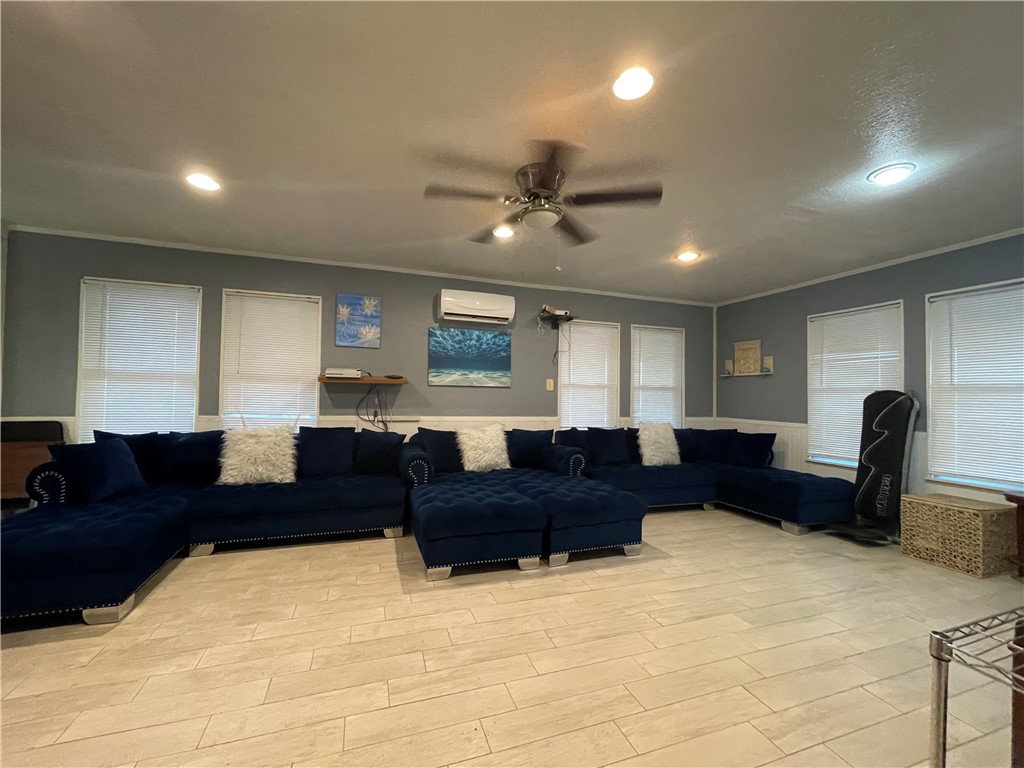 701 Ester Drive, Corpus Christi, TX 78418 — photo 2