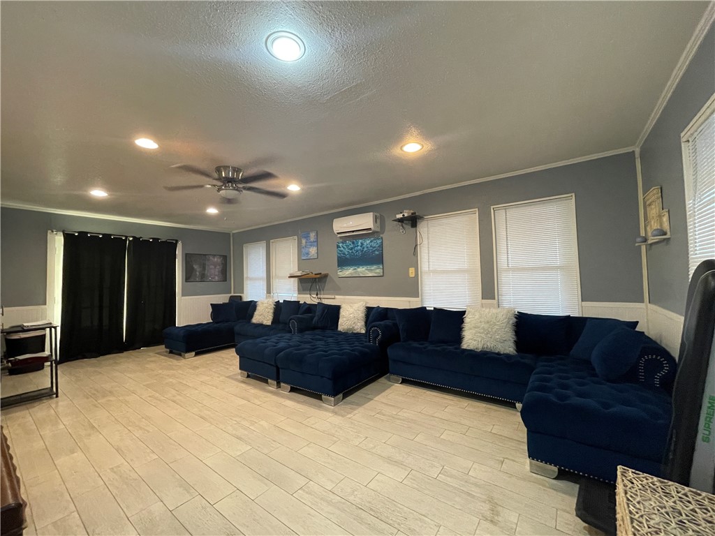 701 Ester Drive, Corpus Christi, TX 78418 — photo 3
