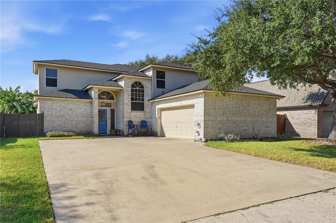 302 Long Point Dr — photo