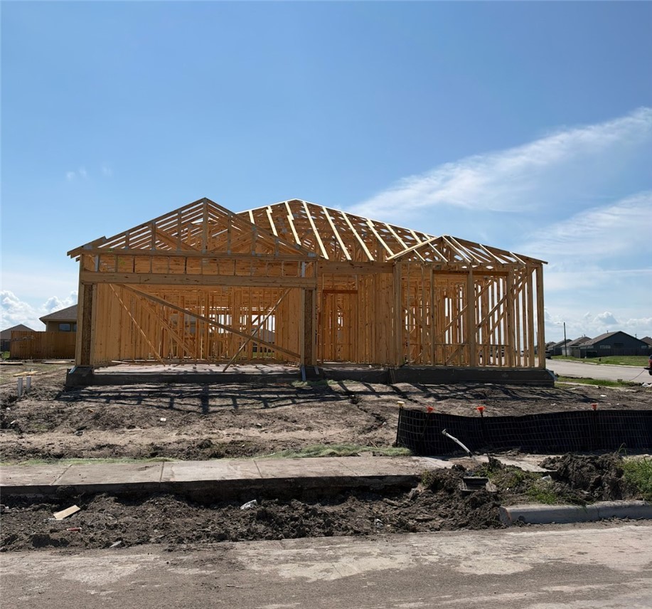 2141 Apollo Dr — photo