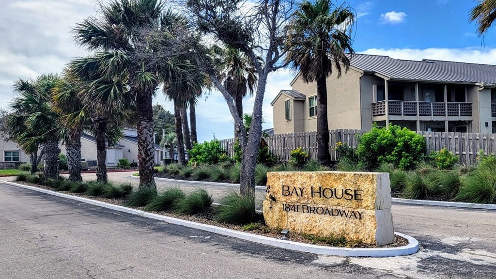 2708 Bayhouse Dr Unit 2708 — photo