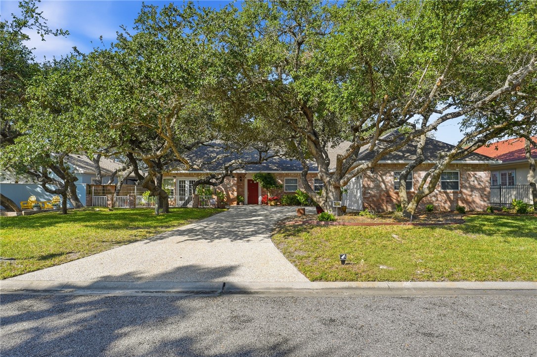 406 Cherry Dr — photo