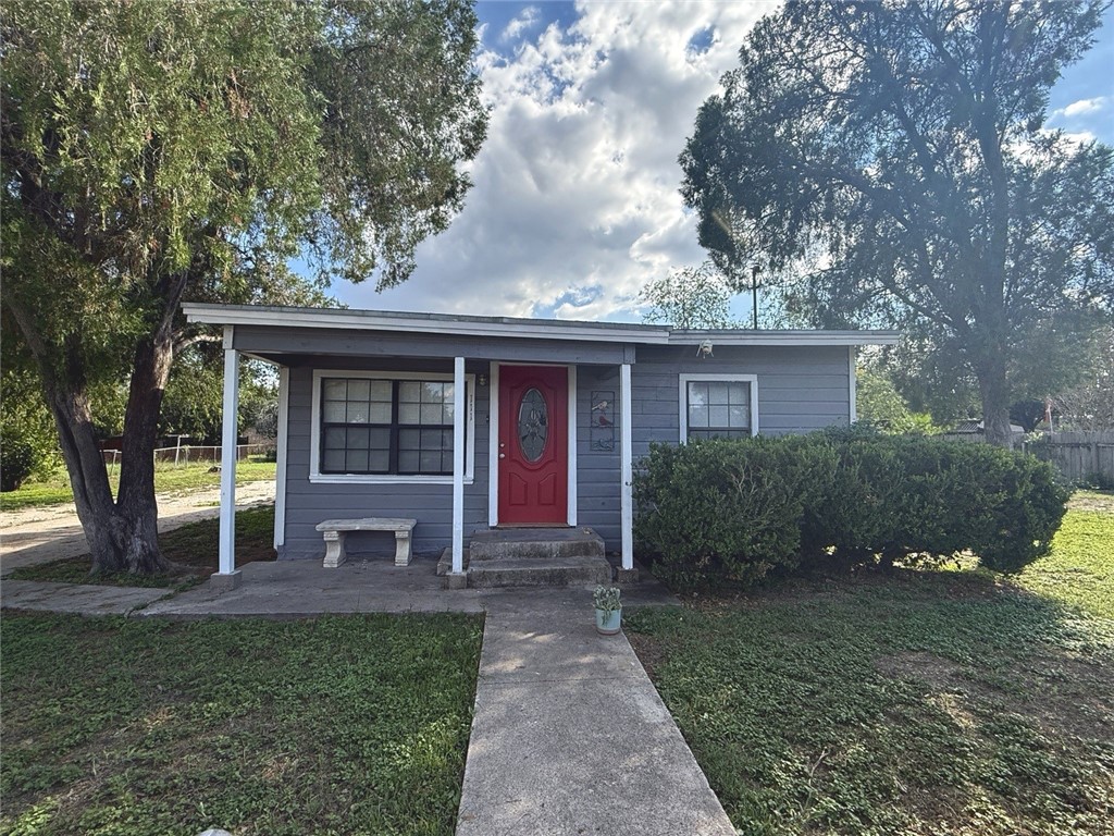 111 Palo Blanco St — photo