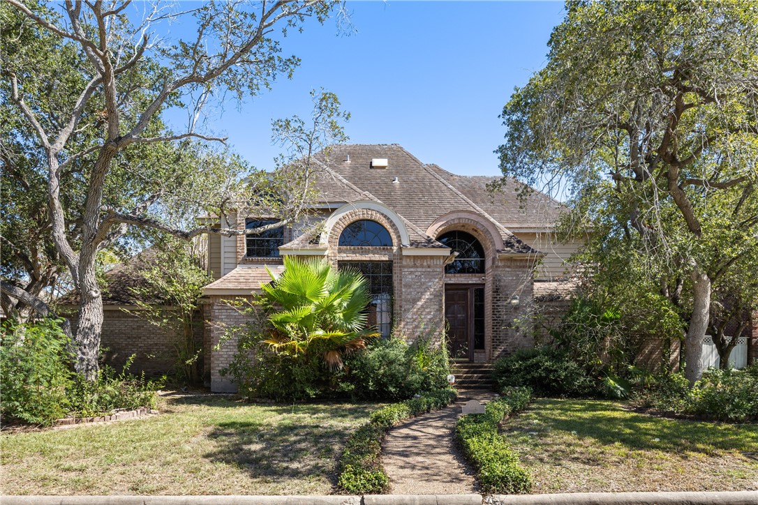 7022 Ashdown Dr — photo