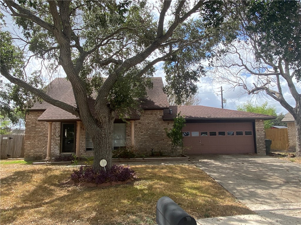 5813 Crest Cir — photo