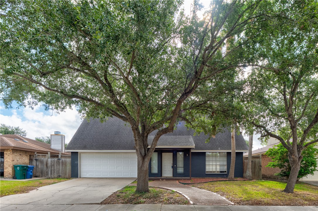 7029 Tamarron Ct — photo