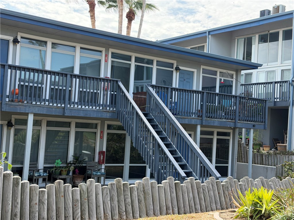 3402 Ocean Dr Unit 12 — photo
