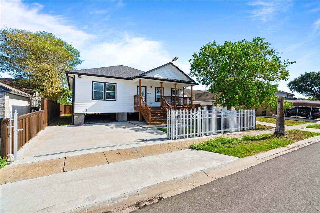 1206 Calle San Marcos — photo