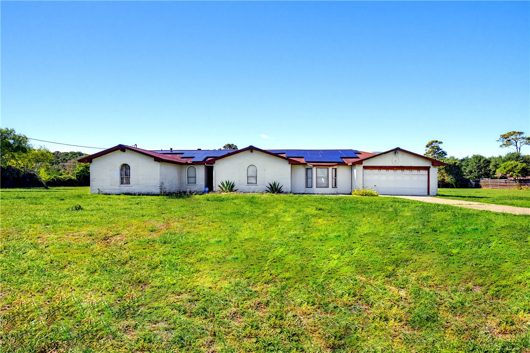 2122 Sentinel Dr — photo