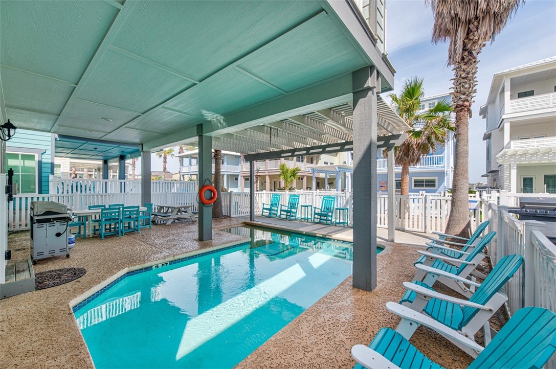 913 Banyan Beach Dr — photo