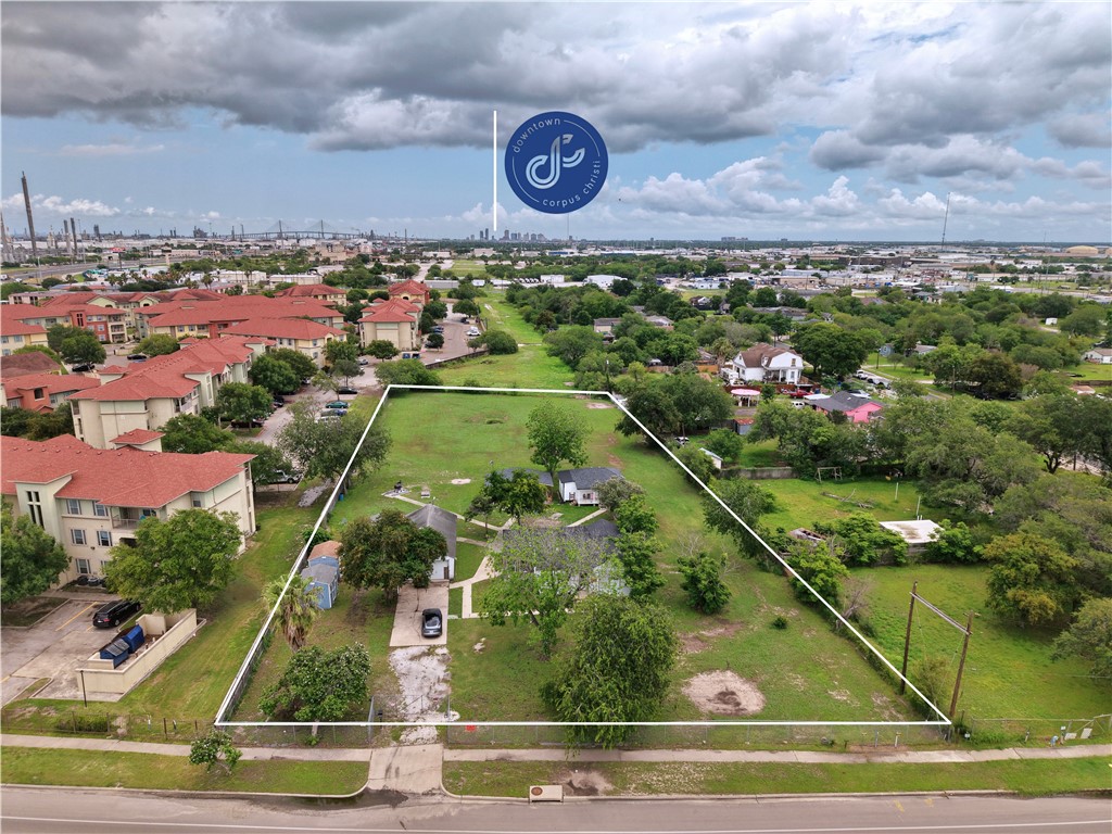 2222 N Padre Island Dr — photo