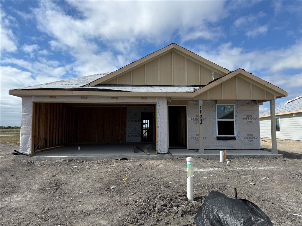 1103 Athena Dr — photo