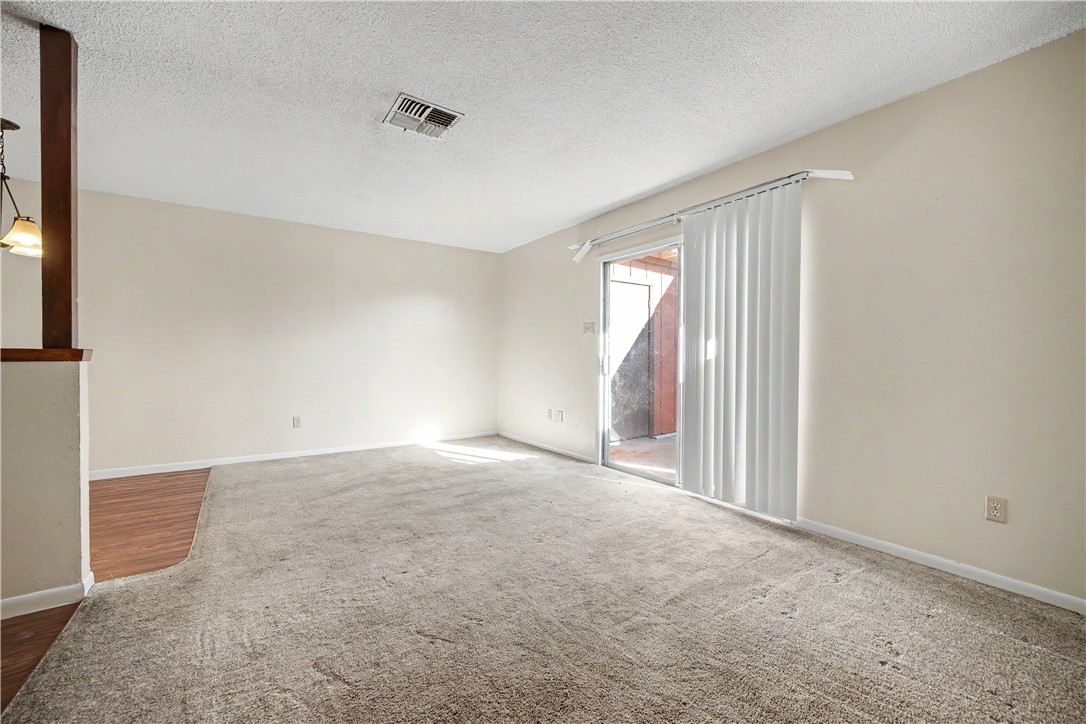 Home in Corpus Christi, TX 78413 — photo 2