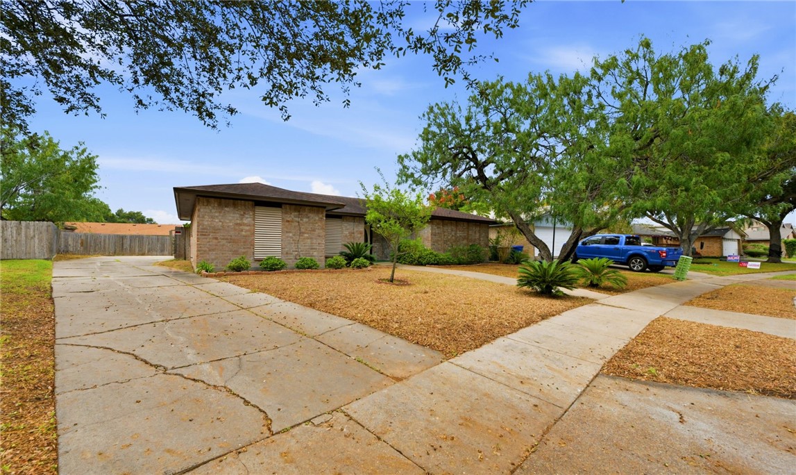 4165 Eagle Drive, Corpus Christi, TX 78413 — photo 2