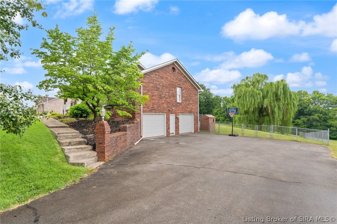 9770 State Rd 64, Georgetown, IN 47122 — photo 2