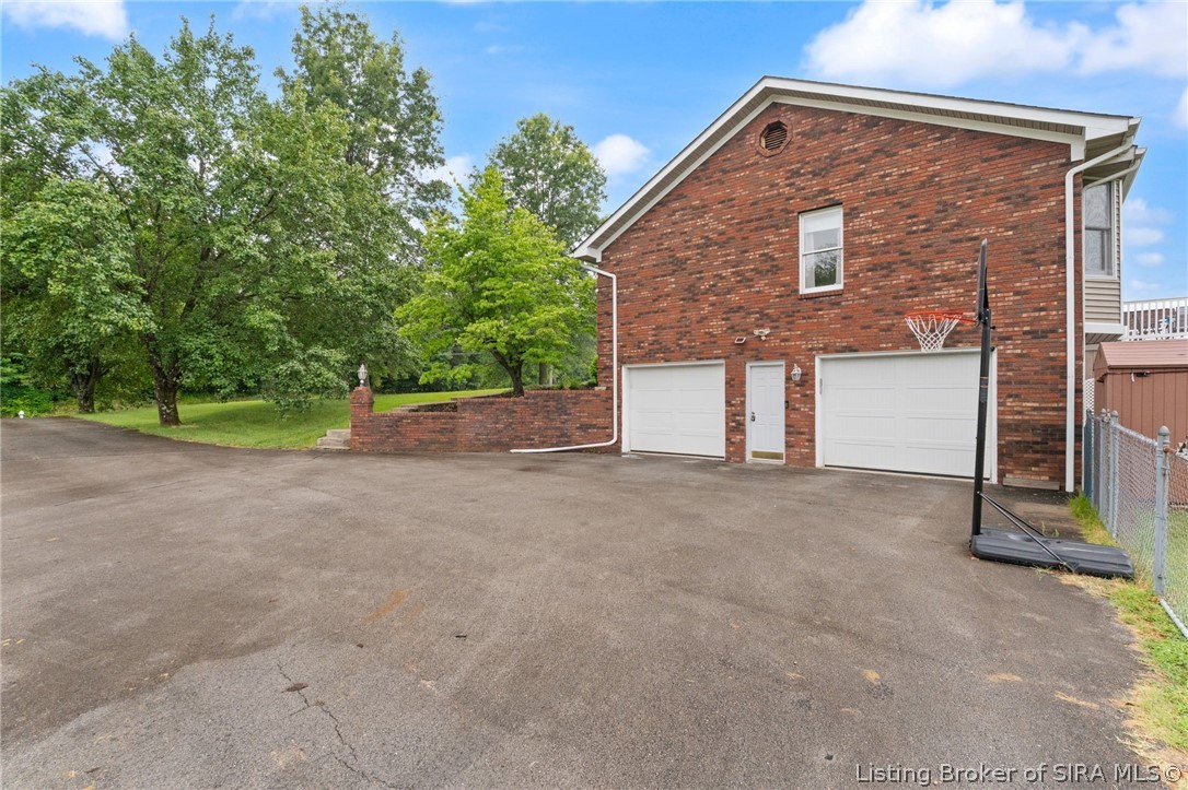 9770 State Rd 64, Georgetown, IN 47122 — photo 3