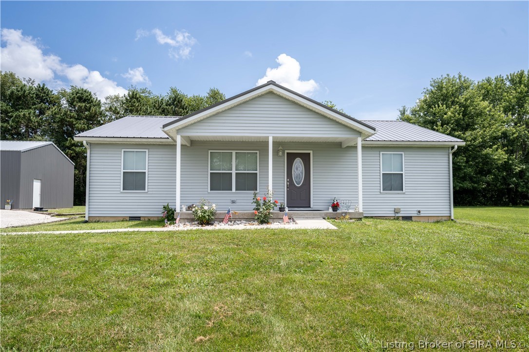 3107 N Hitchcock Road — photo