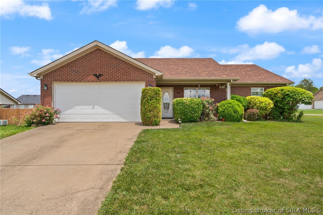 5935 Pine View Court — photo