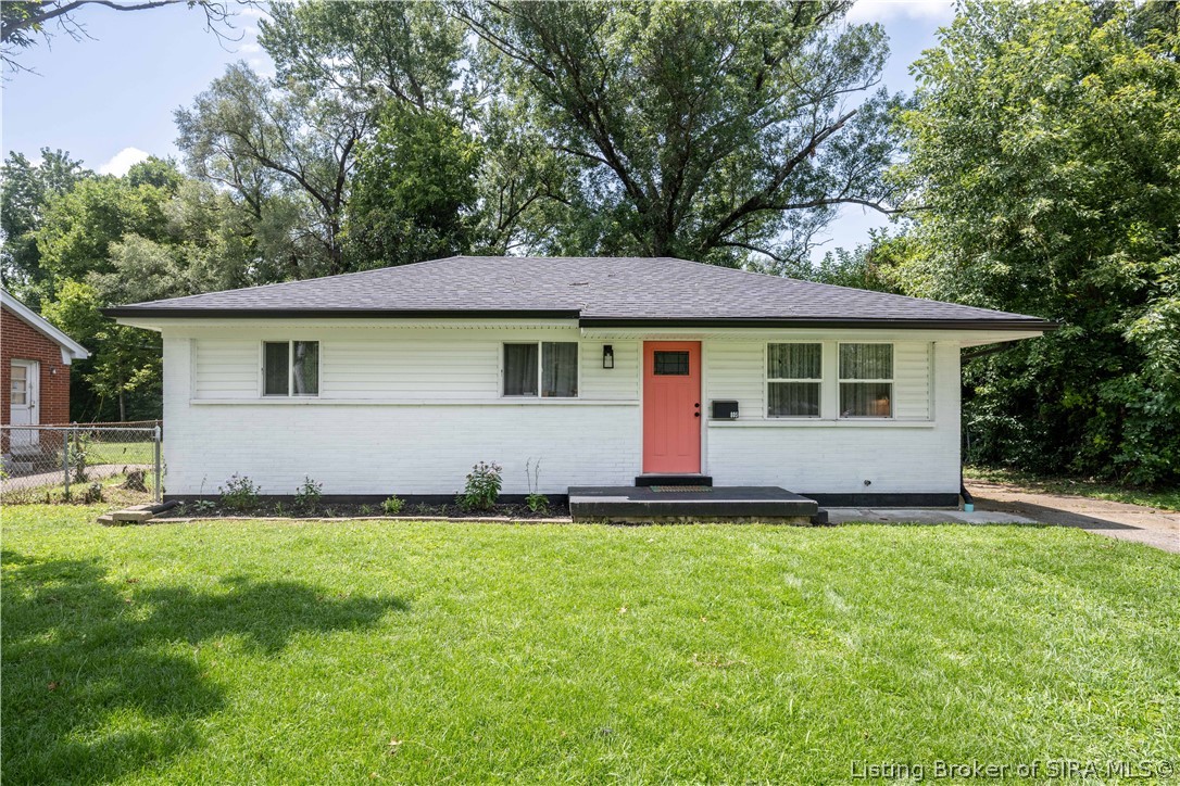 805 Foxglove Drive — photo