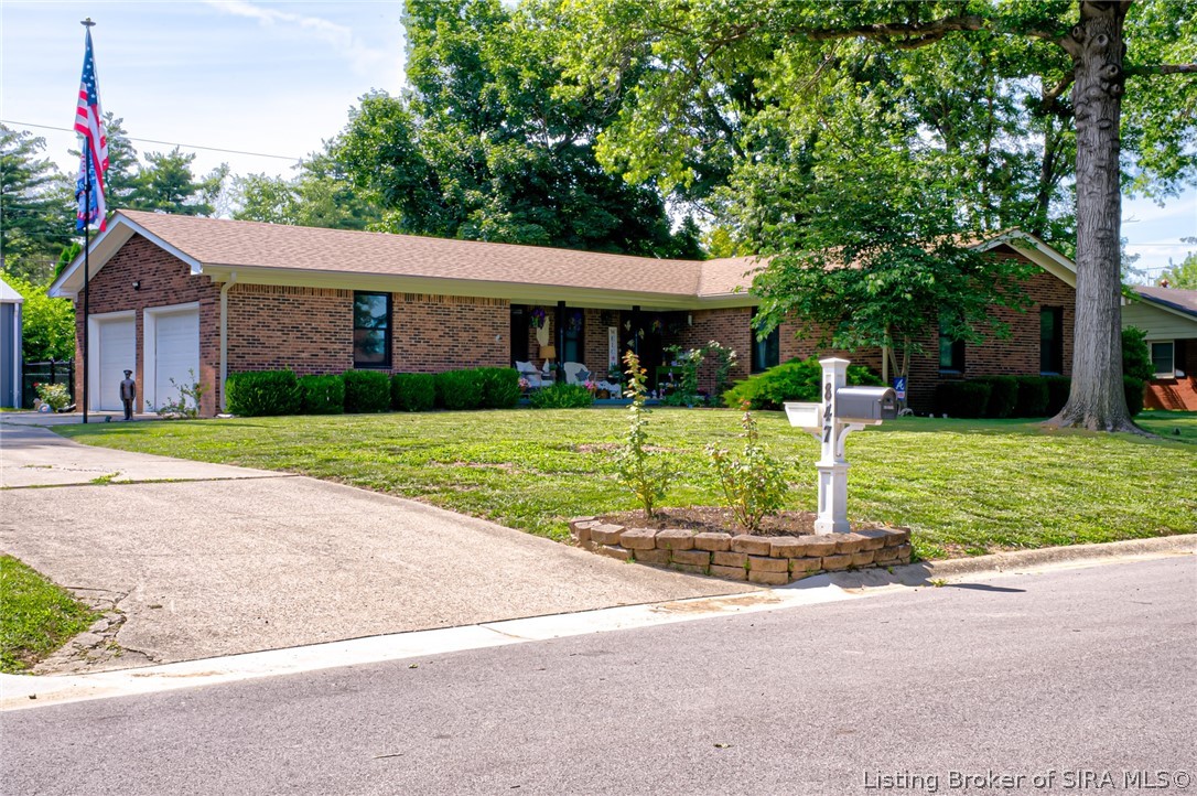 847 Beechwood Street — photo