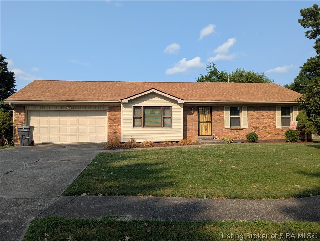 932 Hazelwood Park — photo