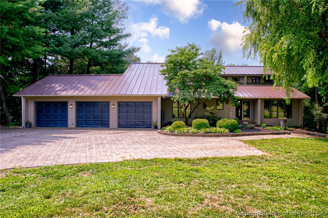 1525 Highway 335 NE — photo