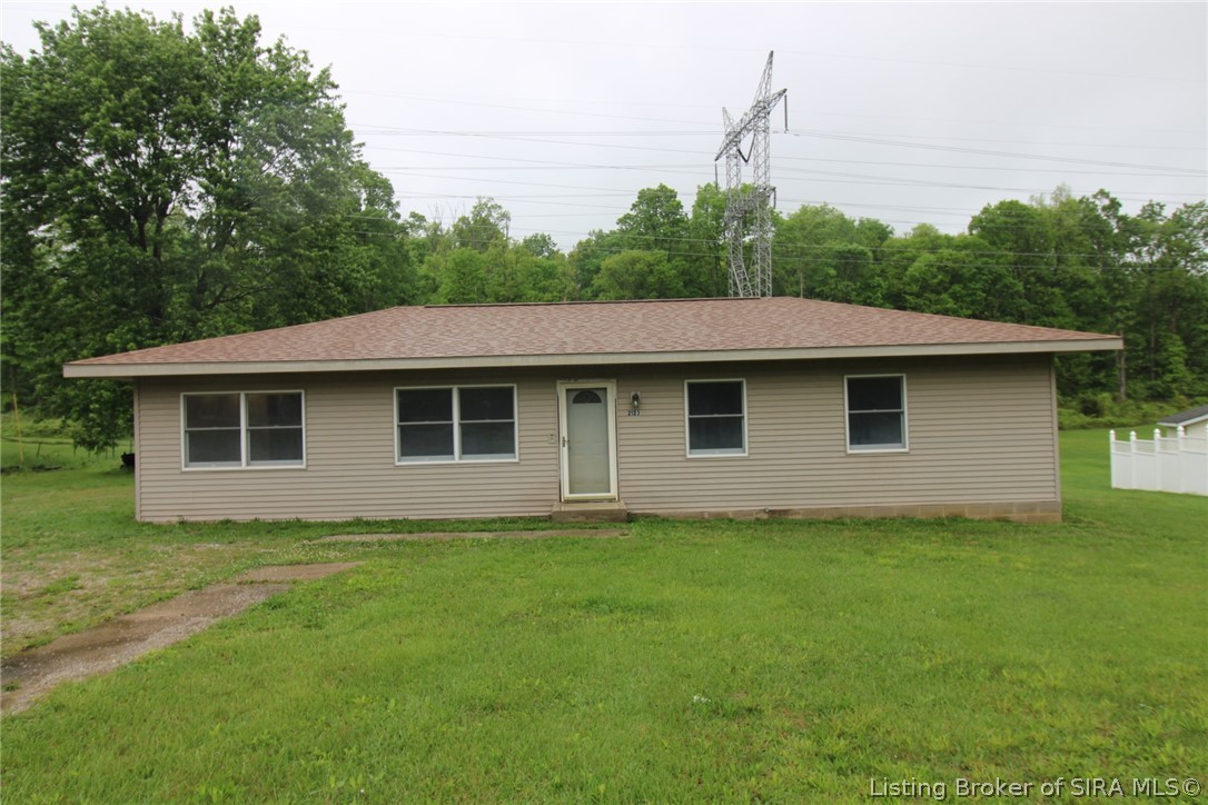 2123 Cherry Circle — photo