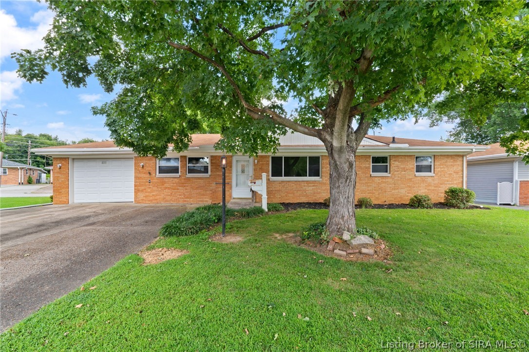 409 Wedgewood Drive — photo