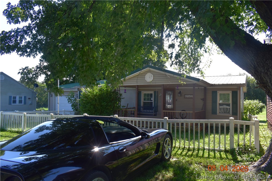 8131 S Co Rd 325 E — photo
